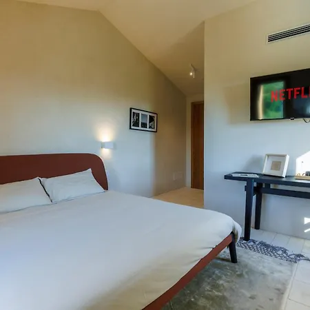 Luxury Retreat - Piscina Da Sogno 빌라 친골리