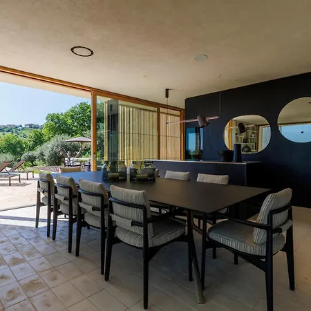 Luxury Retreat - Piscina Da Sogno 빌라
